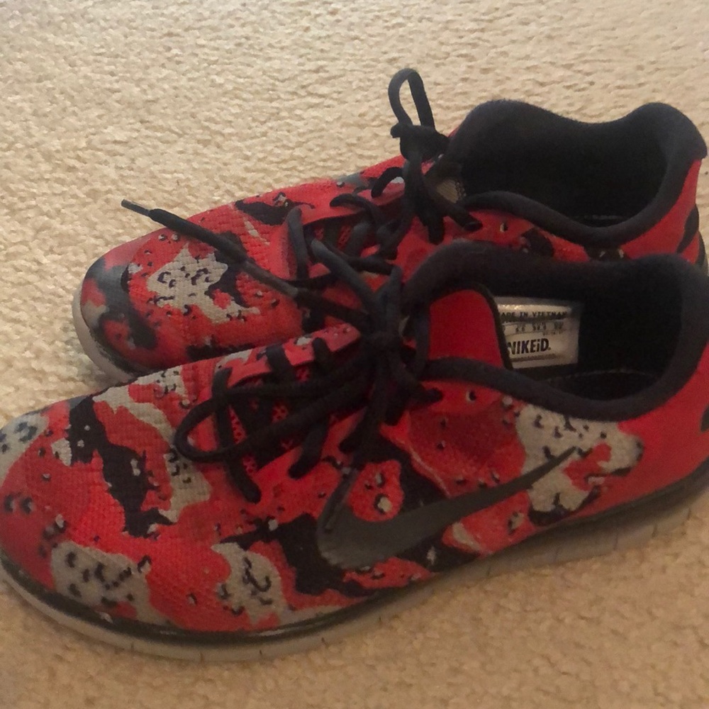 Nike Camo custom free run boys shoe